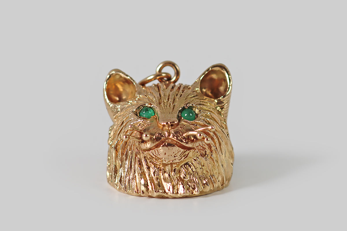 Cat Charm with Diamond Eyes {PMF05D} Cat Charm with Diamonds Eyes